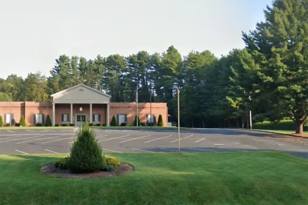 Professional and serene environment at Greer McElveen Funeral Home in Lenoir.