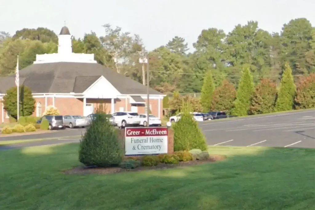 Peaceful and respectful memorial service at Greer McElveen Funeral Home in Lenoir.