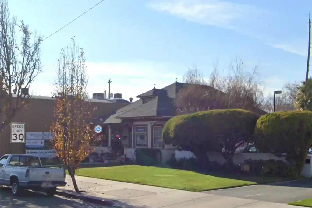 Grunnagle Funeral Home Hollister CA: Providing compassionate and professional funeral services to help families navigate their time of need.