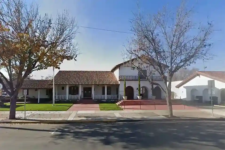 Grunnagle Funeral Home Hollister California providing compassionate funeral services, offering traditional funerals, cremations, and pre-planning options.