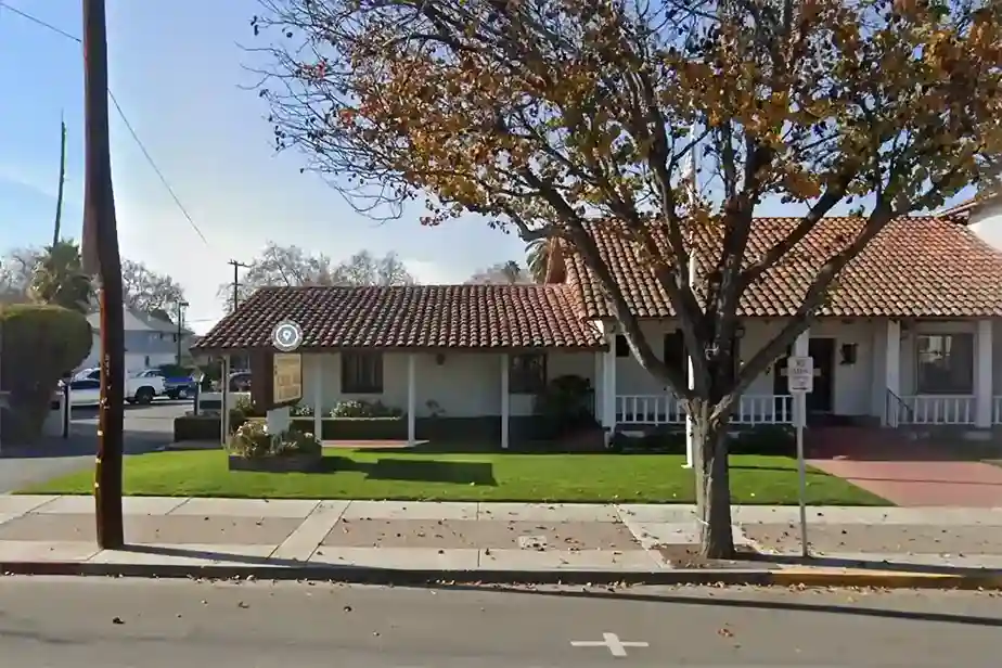 Grunnagle Funeral Home Hollister California providing compassionate funeral services, offering traditional funerals, cremations, and pre-planning options.