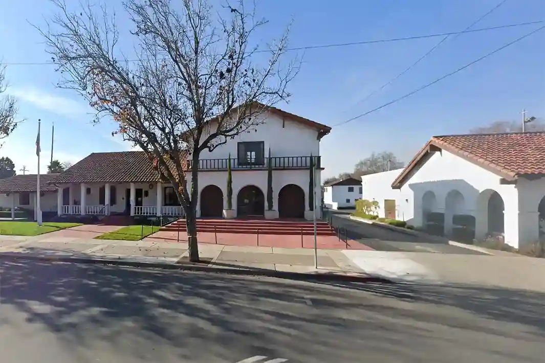 Grunnagle Ament Nelson Funeral Home Hollister CA helping with cremation services.