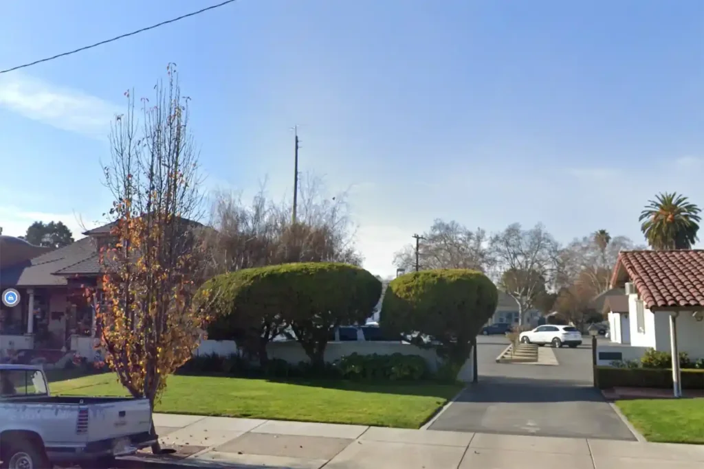 Grunnagle Funeral Home Hollister providing compassionate funeral services for families in need.