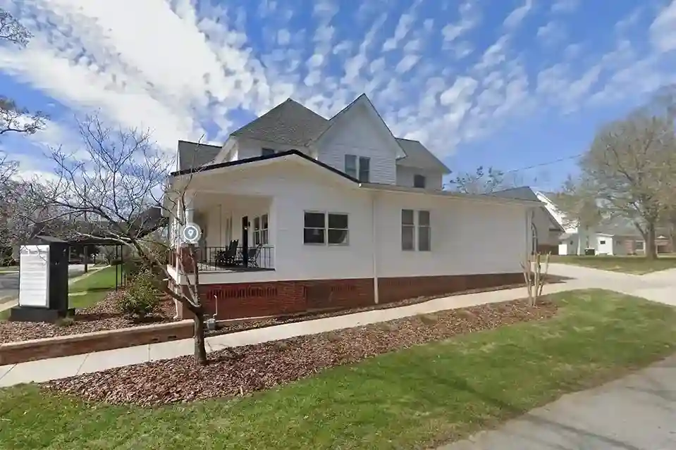 Exterior view of Miller Funeral Home Tallapoosa GA, showcasing its welcoming entrance.